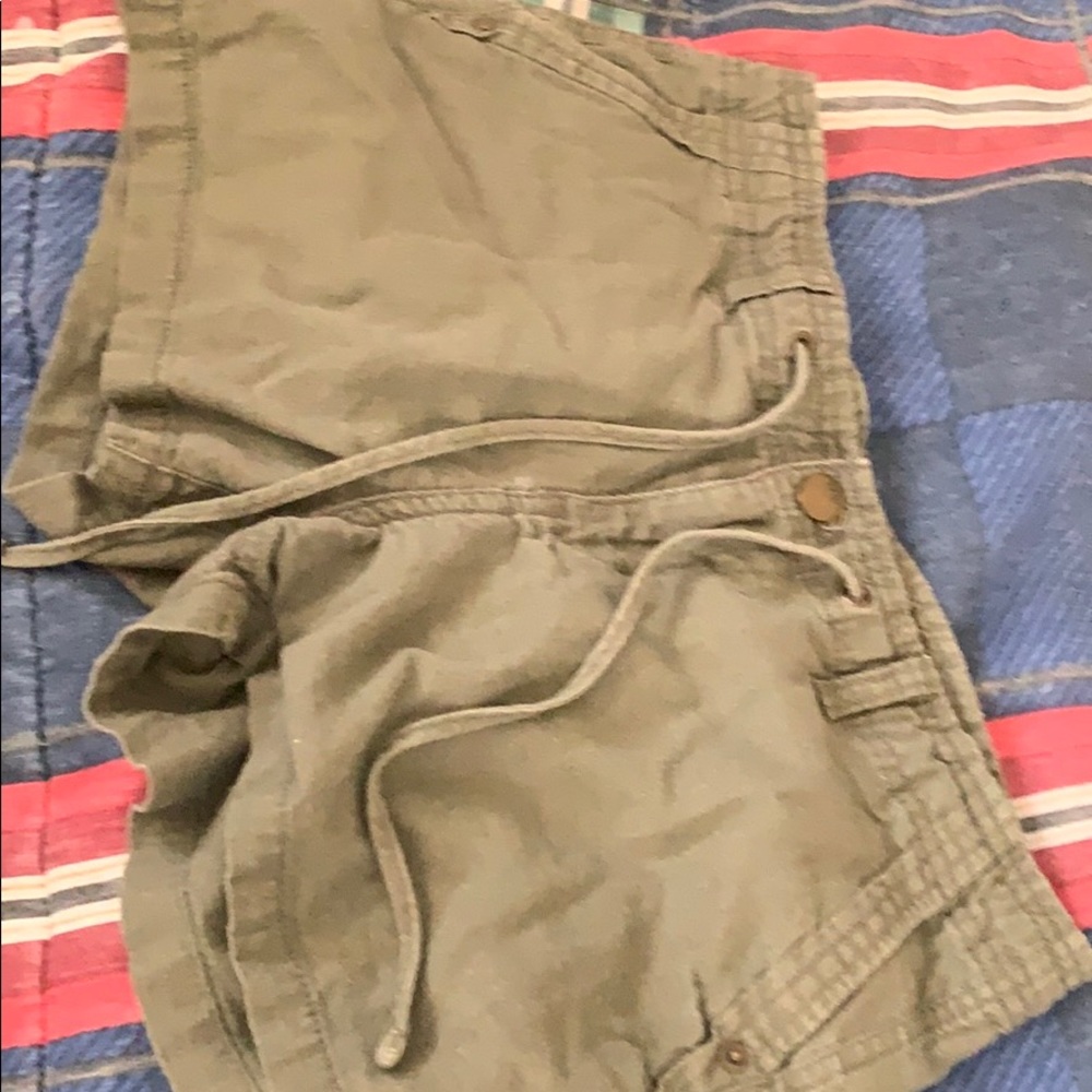 Shorts and it is adjustable